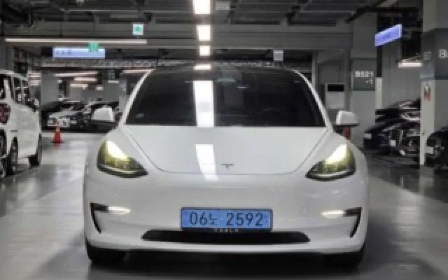 테슬라중고차 모델 3 롱 레인지 매물 사진 20 - 2022/02 30,349km