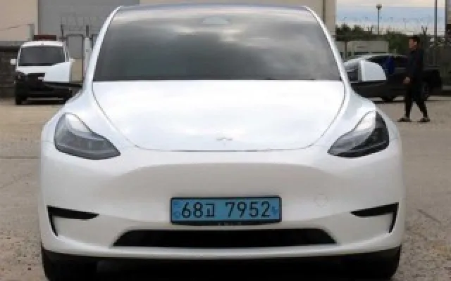 테슬라중고차 모델 Y RWD 매물 사진 2 - 2023/09 117,752km