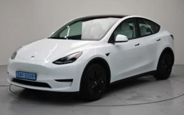 테슬라중고차 모델 Y RWD 매물 사진 8 - 2023/10 29,030km