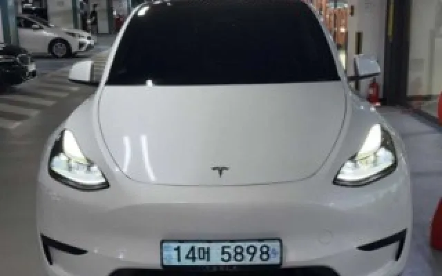 테슬라중고차 모델 Y RWD 매물 사진 19 - 2023/11 34,090km